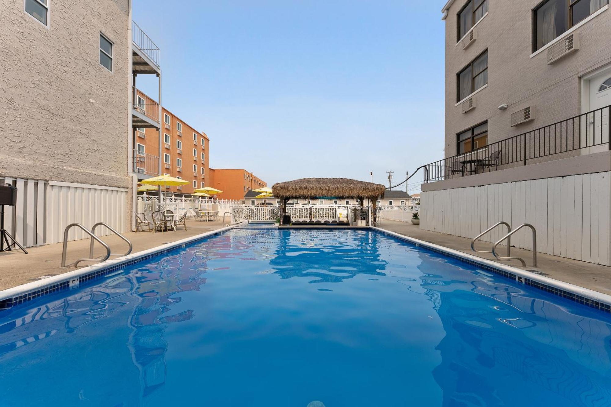 Oceanic Hotel & Barefoot Tiki Bar Wildwood Esterno foto
